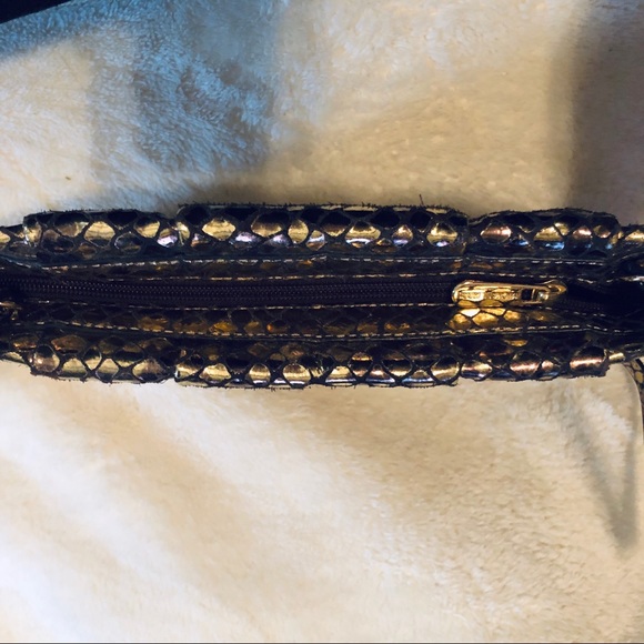 Michael Kors clutch EUC - Picture 6 of 6